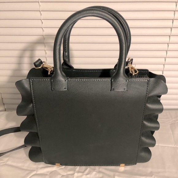 Zara Handbags - 🌹ZARA GREEN CROSSBODY & HANDBAG SUPER CUTE🌹